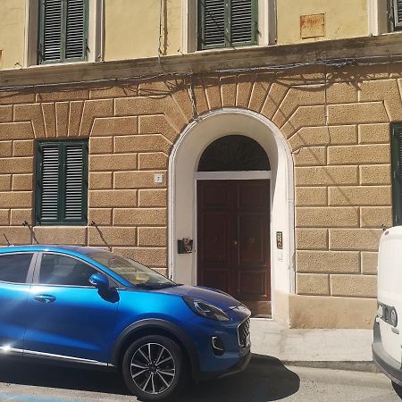 Porta A Mare, Free Parking Apartment Livorno Luaran gambar