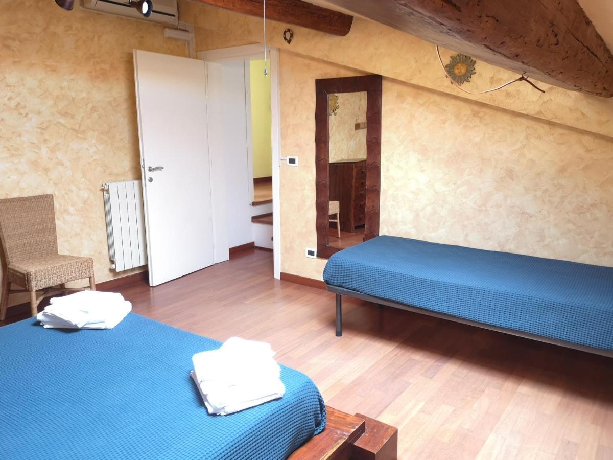 Porta A Mare, Free Parking Apartment Livorno Luaran gambar