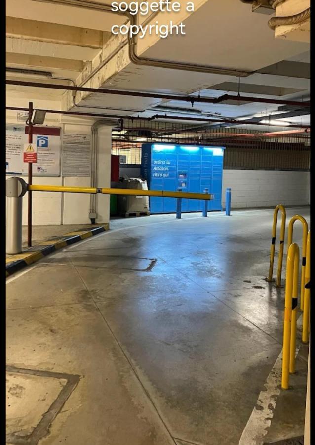 Porta A Mare, Free Parking Apartment Livorno Luaran gambar